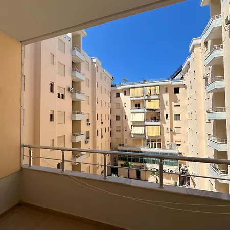 Apartaments-lungomare * Vlorë
